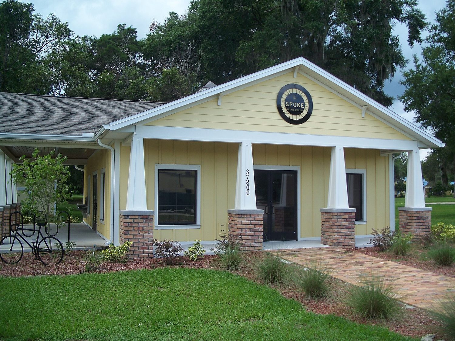Visitor Information Center on the Hardy Trail by Church Street in Dade City, Florida
